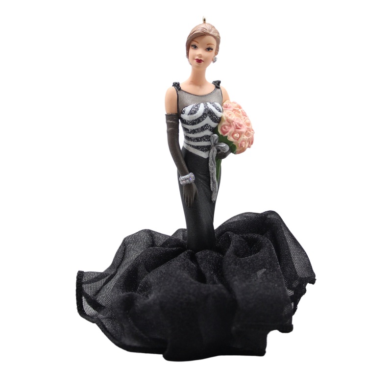 Hallmark Ornament: 1999 40th Anniversary Barbie | QXI8049