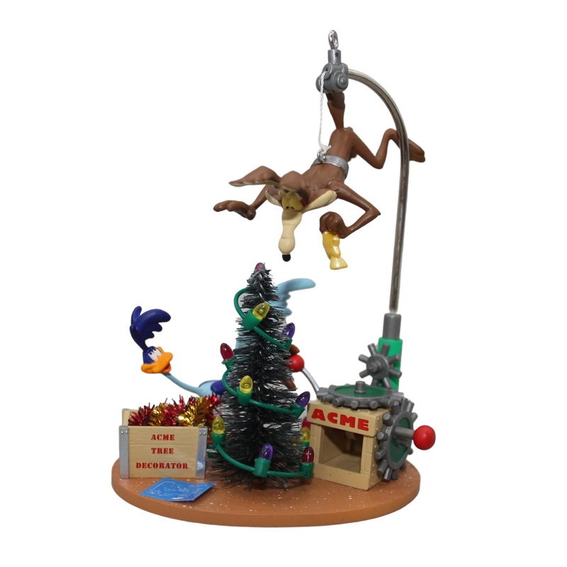 Hallmark Ornament: 2007 The Coyote Contraption | QXI4149 | Looney Tunes