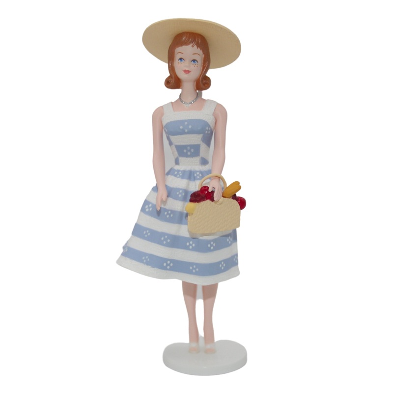 Hallmark Ornament: 1998 Suburban Shopper | QEO8413 | 35th Anniversary Midge