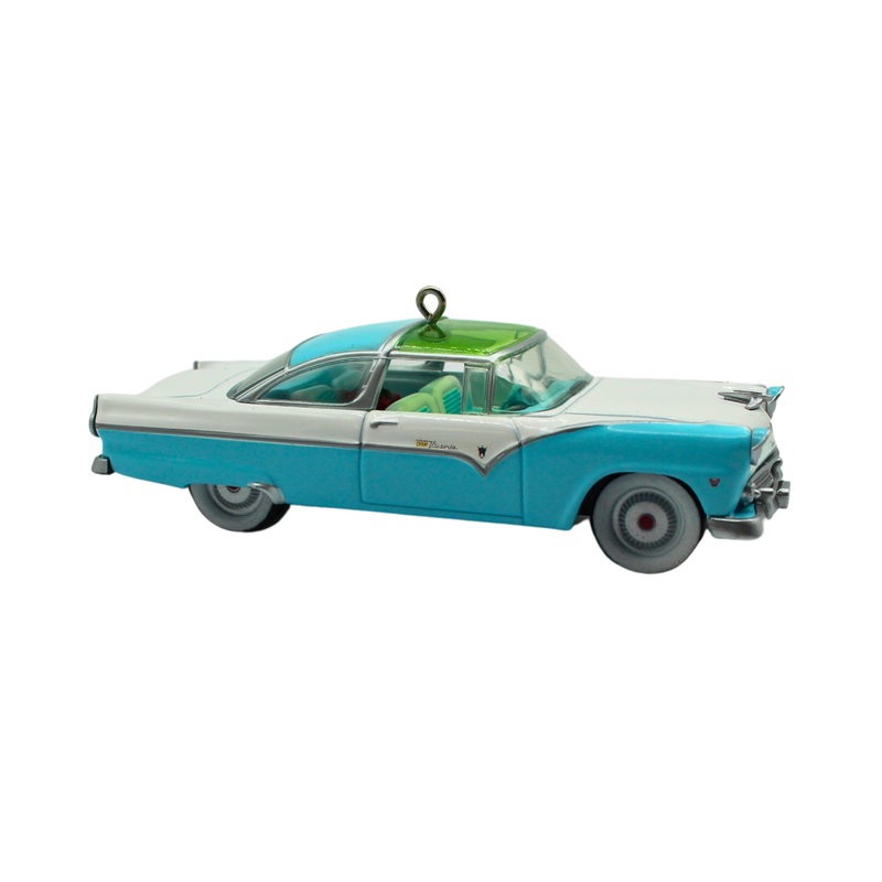 Hallmark Ornament: 2013 Ford Fairlane Crown Victoria Skyliner - 1955 | QX9185