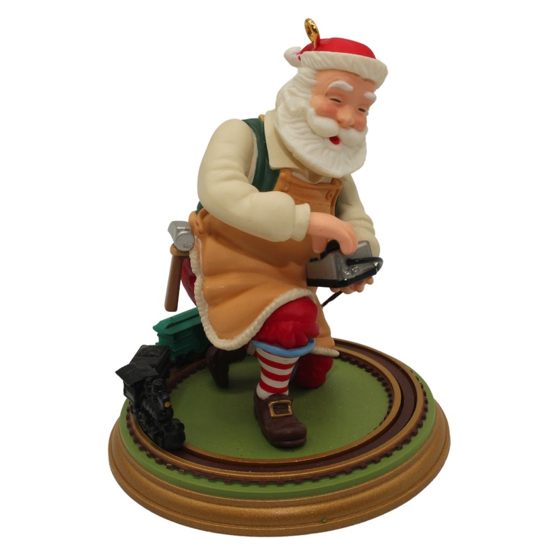 Hallmark Ornament: 2006 Toymaker Santa | QX2573