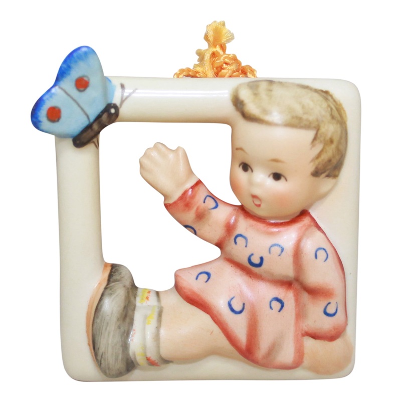 Hummel Figurine: Flitting Butterfly - Plaque - 139