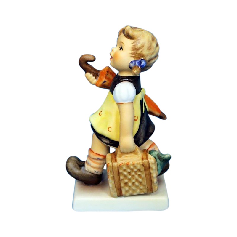 Hummel Figurine: Merry Wandress - 2059
