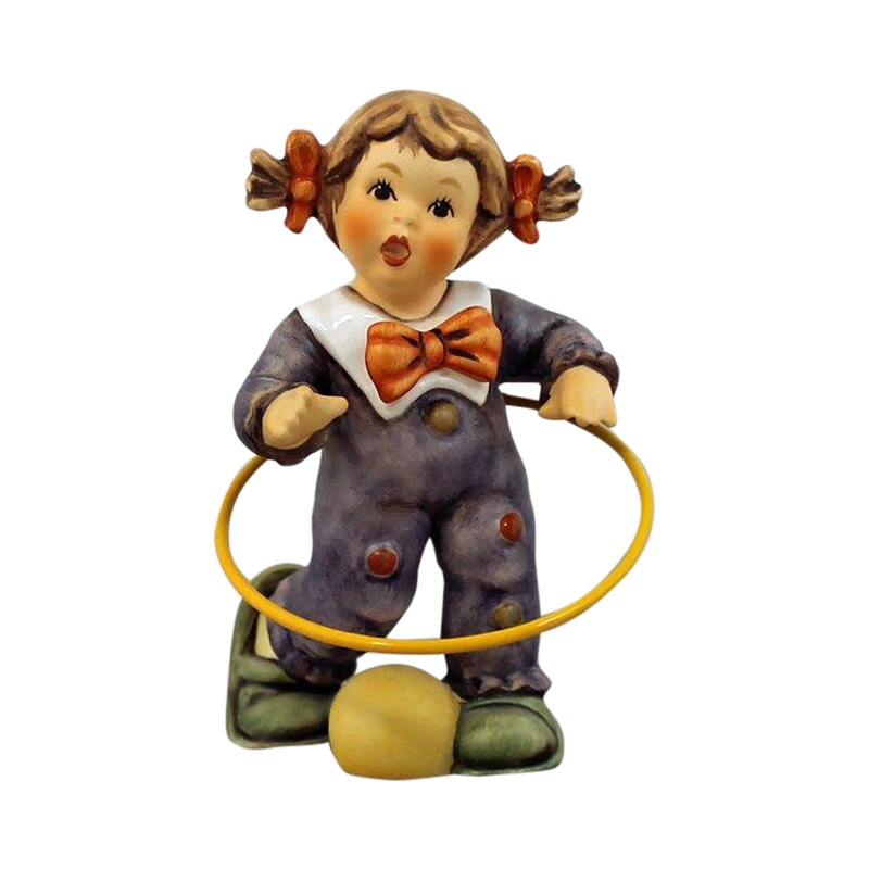 Hummel Figurine: Playing Around - 2088/A