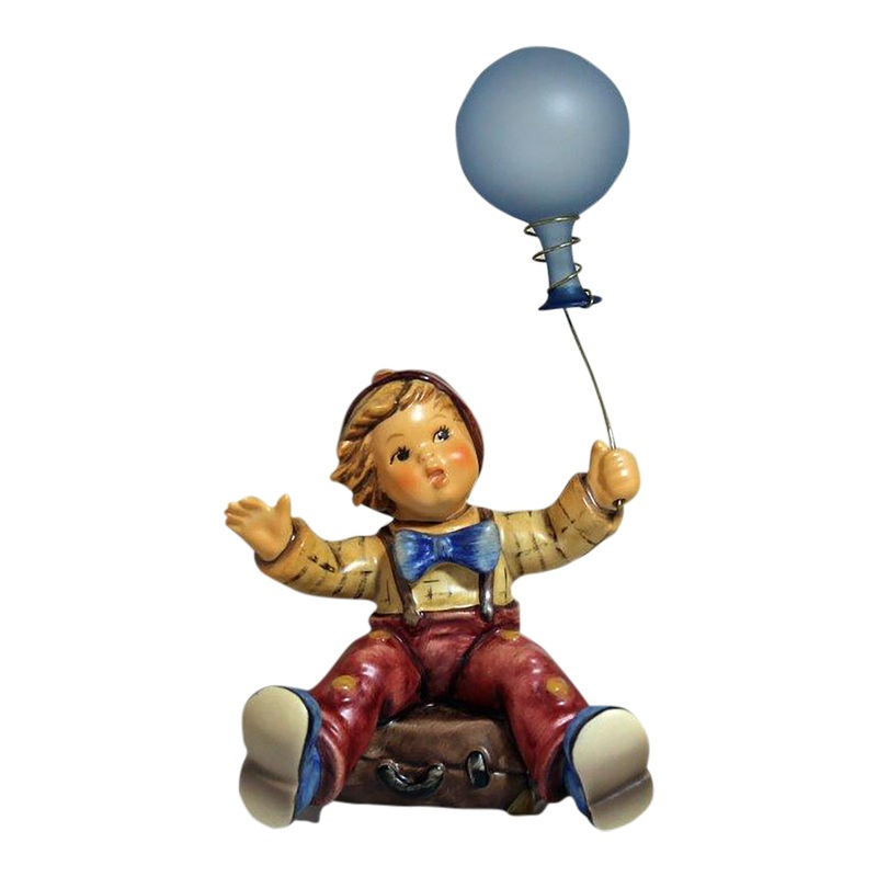 Hummel Figurine: Waiting Around - 2089/B