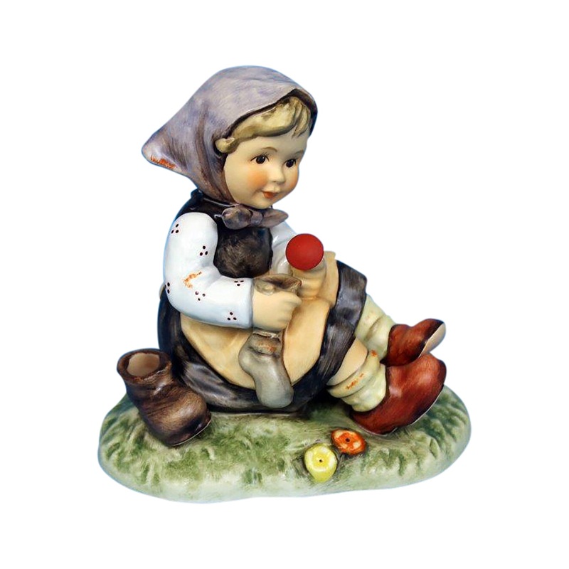 Hummel Figurine: Let Me Help You - 2246