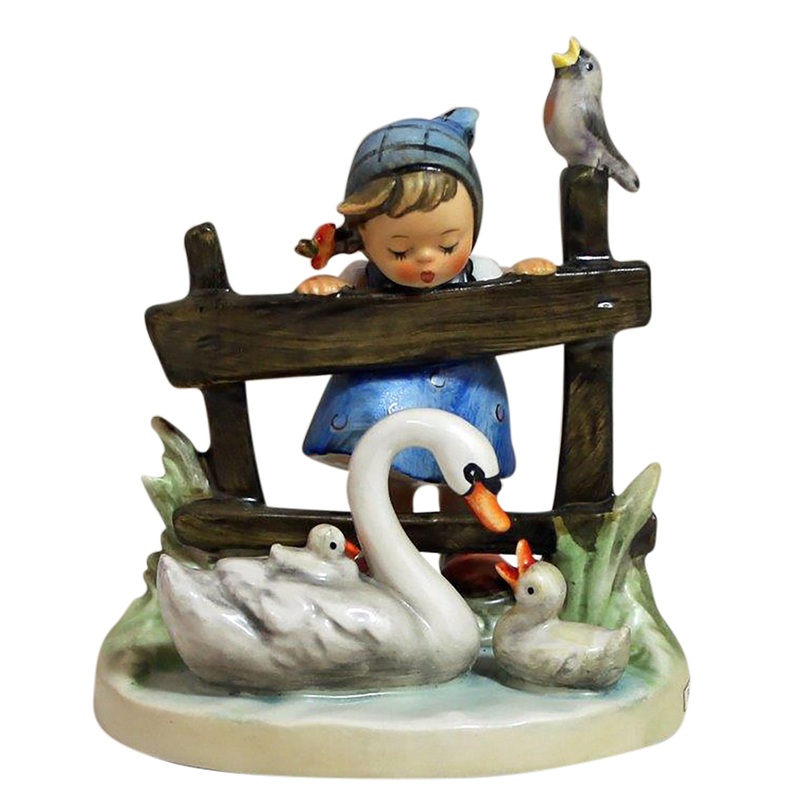 Hummel Figurine: Feathered Friends - 344