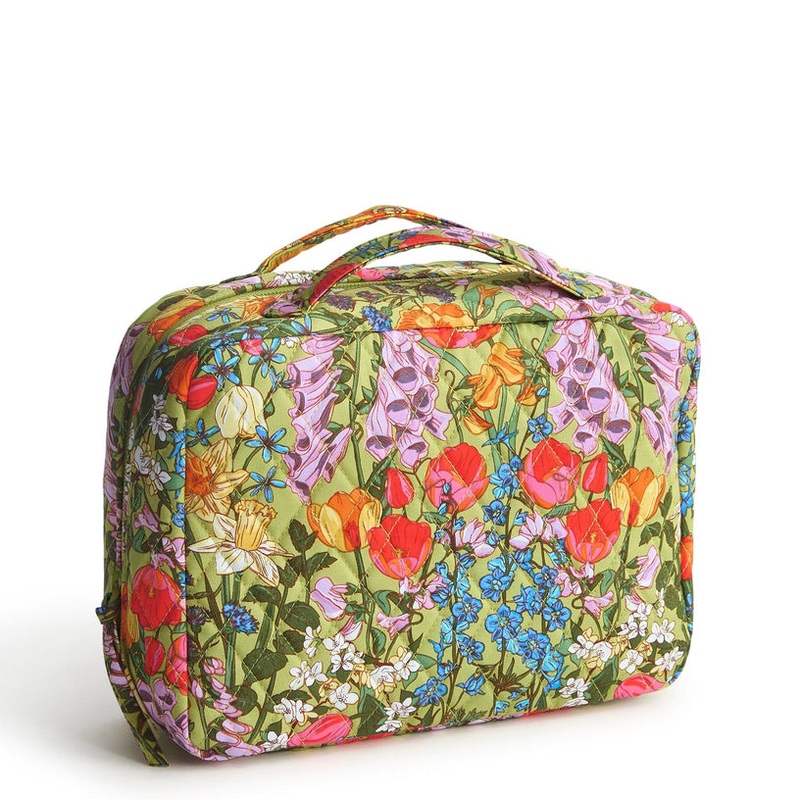 Hanging Travel Organizer - Meadow Bouquet