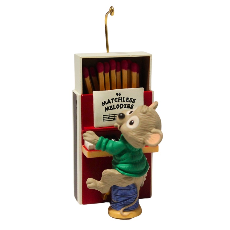 Hallmark Ornament: 1996 Matchless Memories  | QX6061