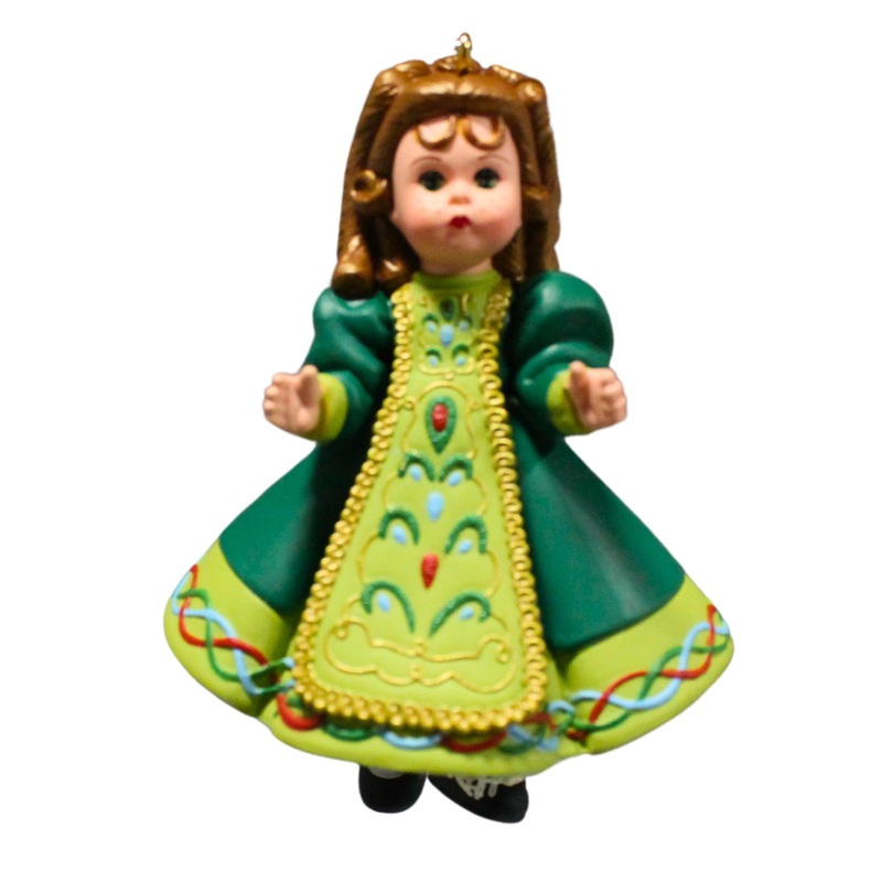 Hallmark Ornament: 2005 Sweet Irish Dancer | QX2055
