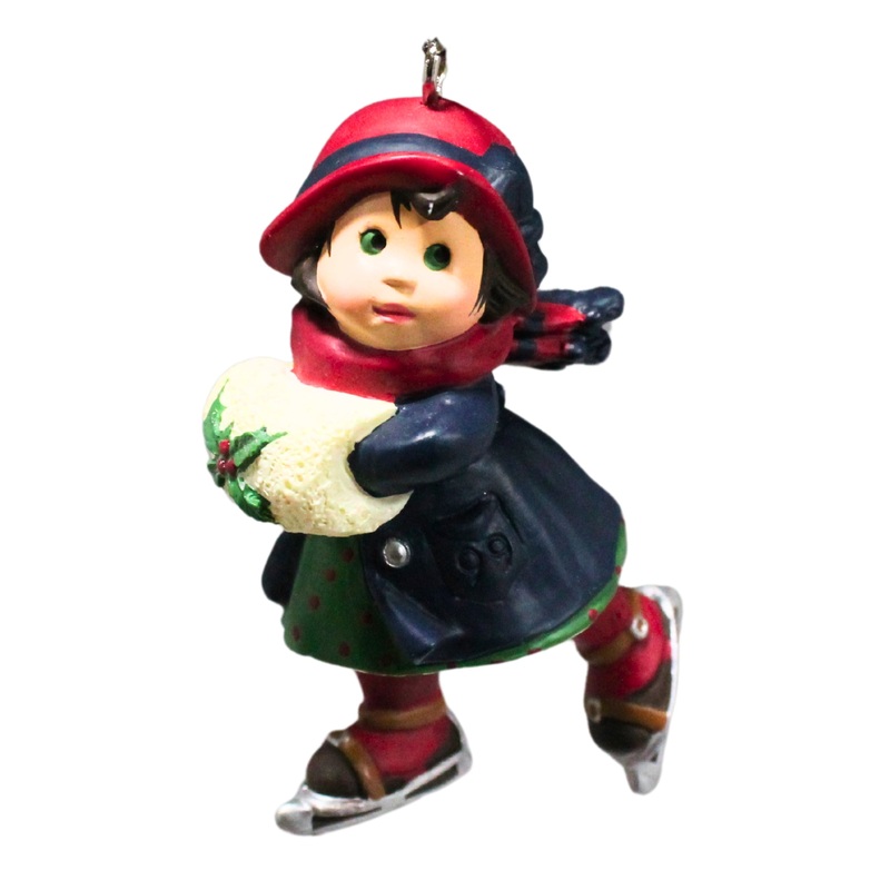 Hallmark Ornament: 1999 Sweet Skater | QX6579