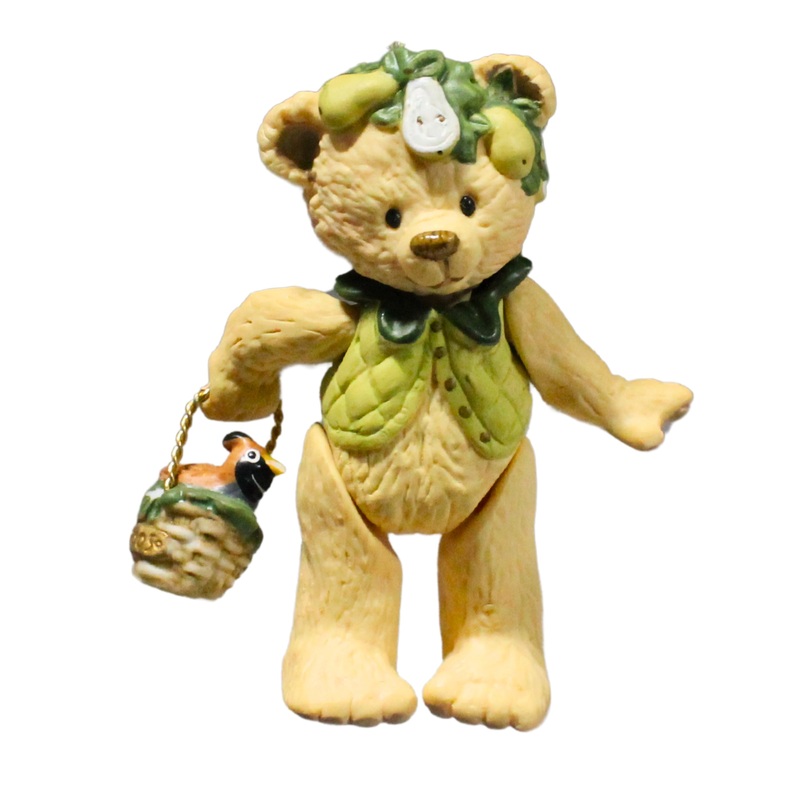 Hallmark Ornament: 2005 Gift Bearers | QX2222