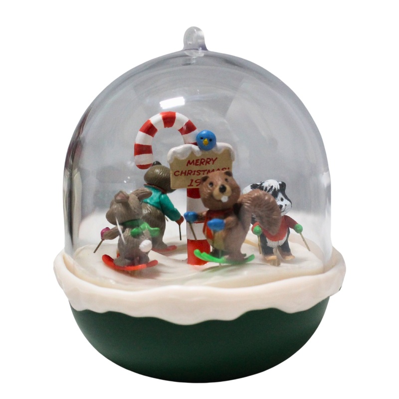 Hallmark Ornament: 1989 Forest Frolics  | QLX7282