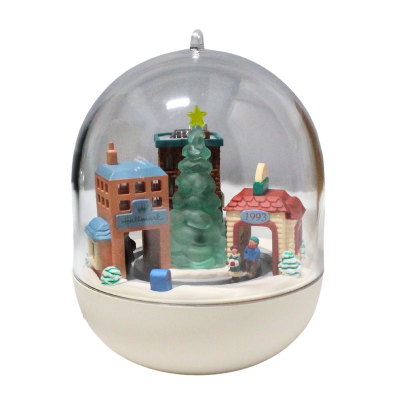 Hallmark Ornament: 1993 Last Minute Shopping  | QLX7385