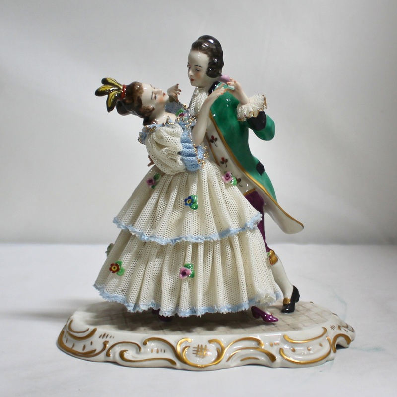 Dresden: Porcelain Dancing Couple Figurine
