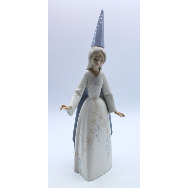 Lladr 4595 | Fairy | Missing Wand
