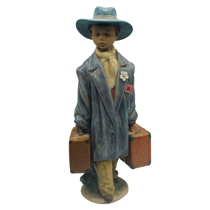 Lladr Figurine: 12389 Time To Go | Gres