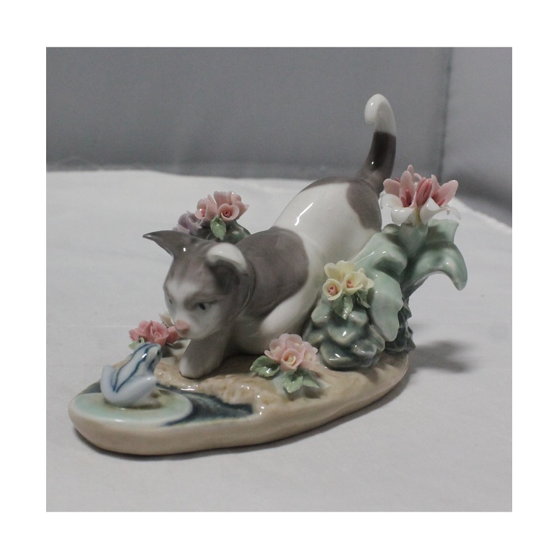 Lladr Figurine:  1442 Kitty Confrontation | Glazed Finish | Please Read