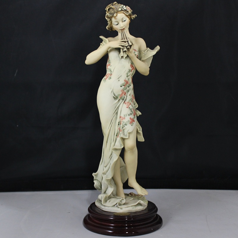 Giuseppe Armani Figurine Melody 1995 Members Only