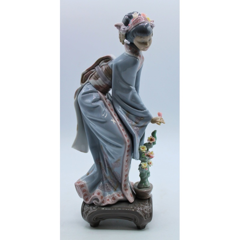 Lladr 1449 | Mayumi - Geisha | Missing Flower