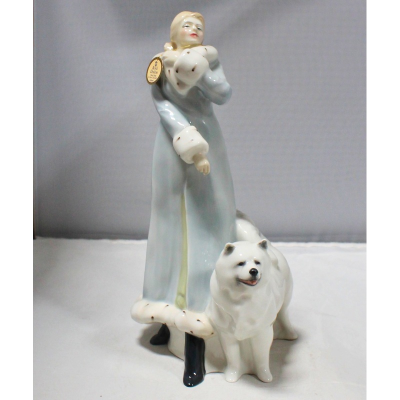 Royal Doulton Porcelain Rare, A Winter's Walk Figurine - H.N. 3052