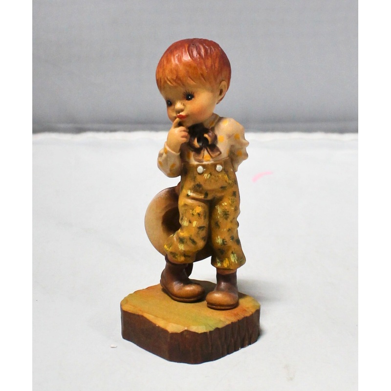 ANRI Sarah Kay A Little Bashful Figurine