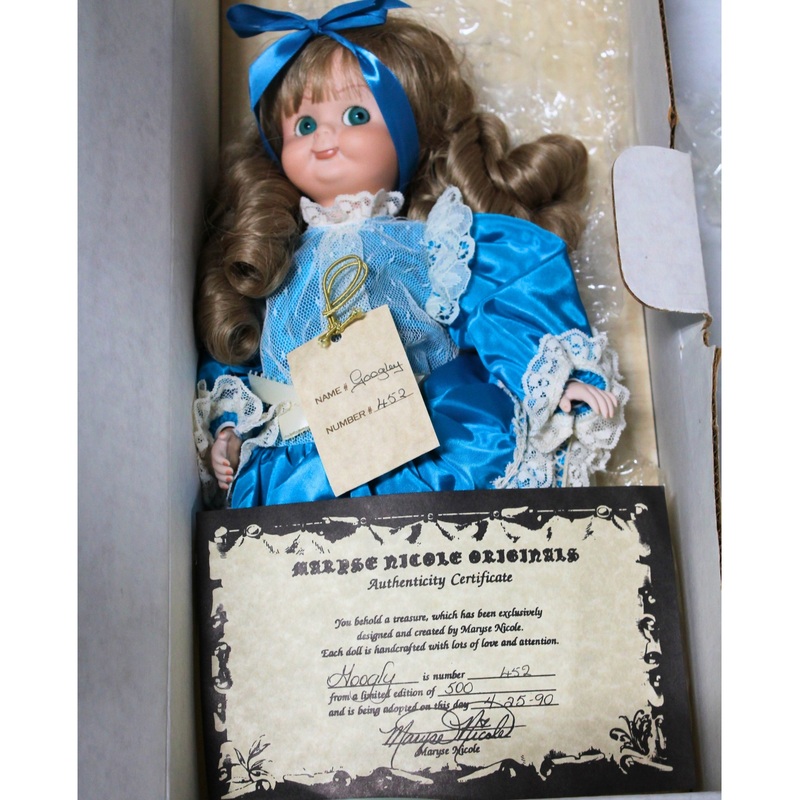 Maryse Nicole Original, Googley Doll: 452
