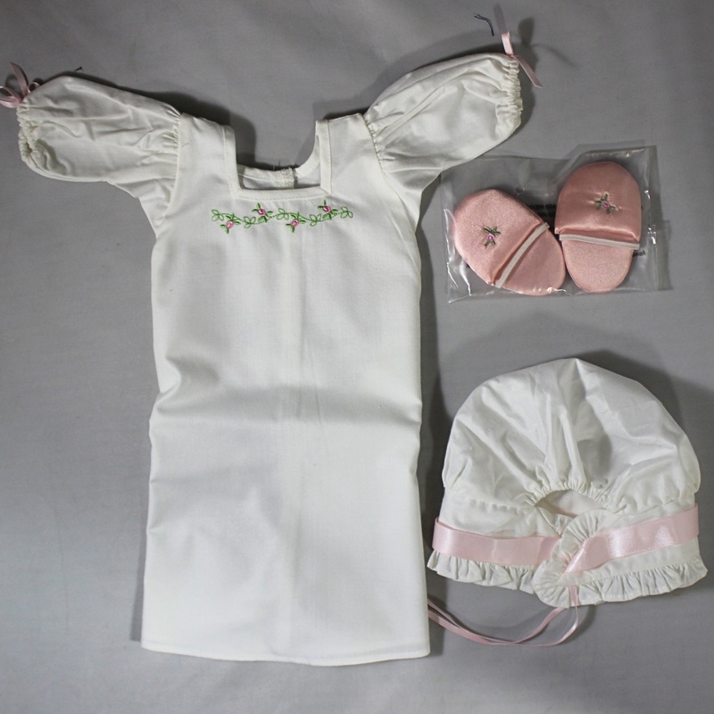 American Girl Elizabeth's Nightgown