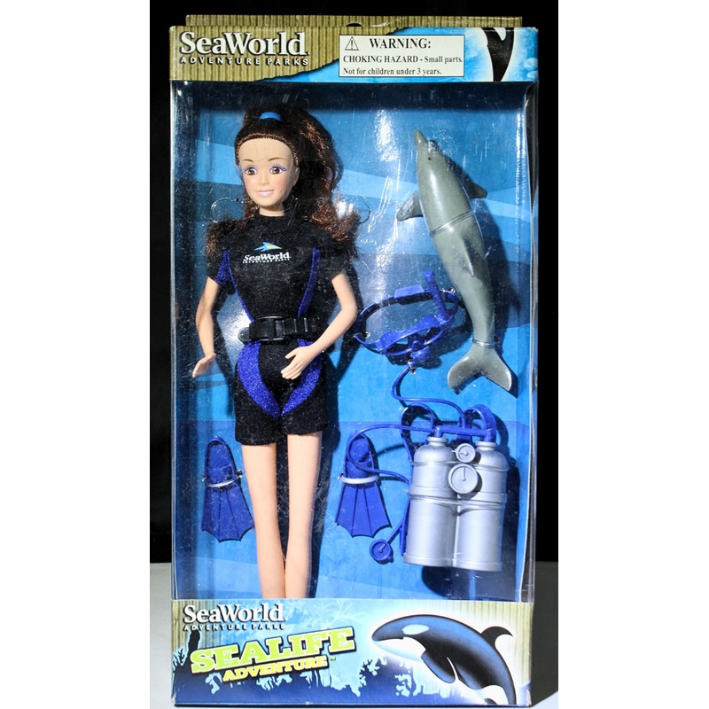SeaWorld Orca Trainer Killer Whale Femal Doll Playset