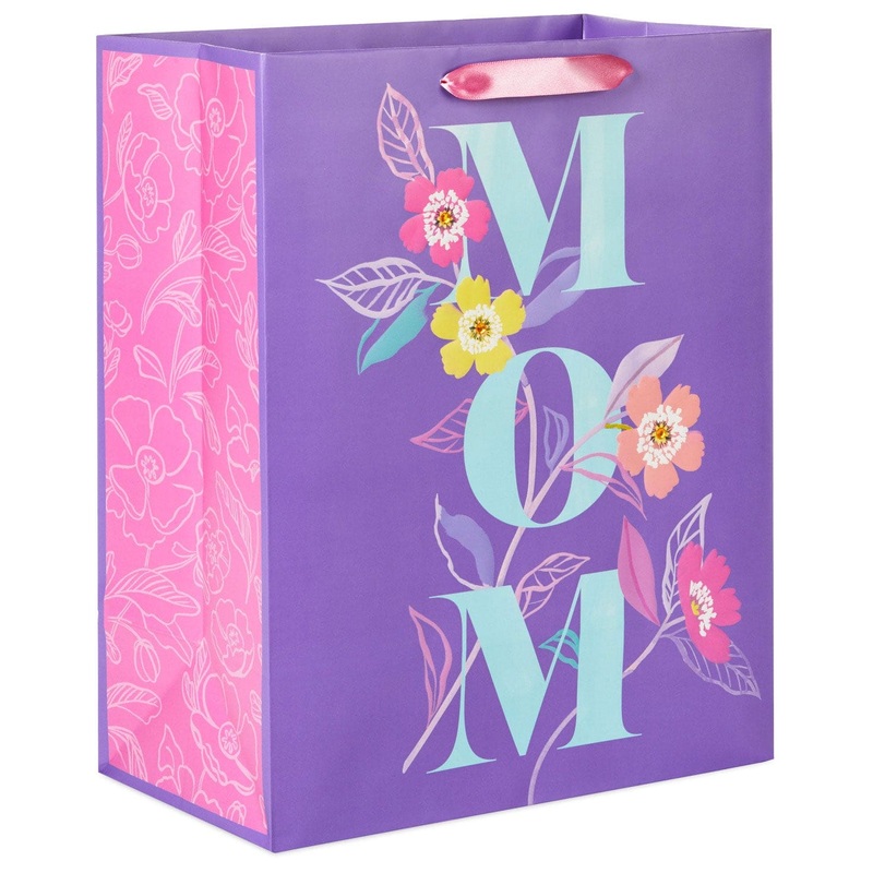 Mom Lettering Large Mother's Day Gift Bag, 13"