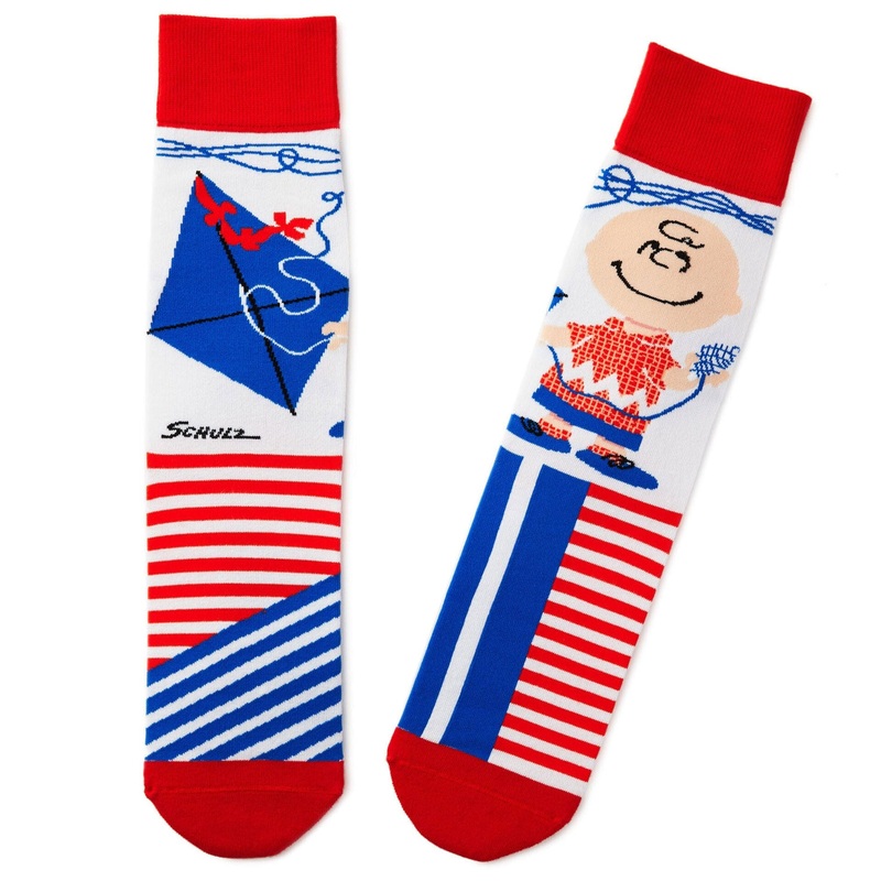 Peanuts Charlie Brown With Kite Novelty Crew Socks